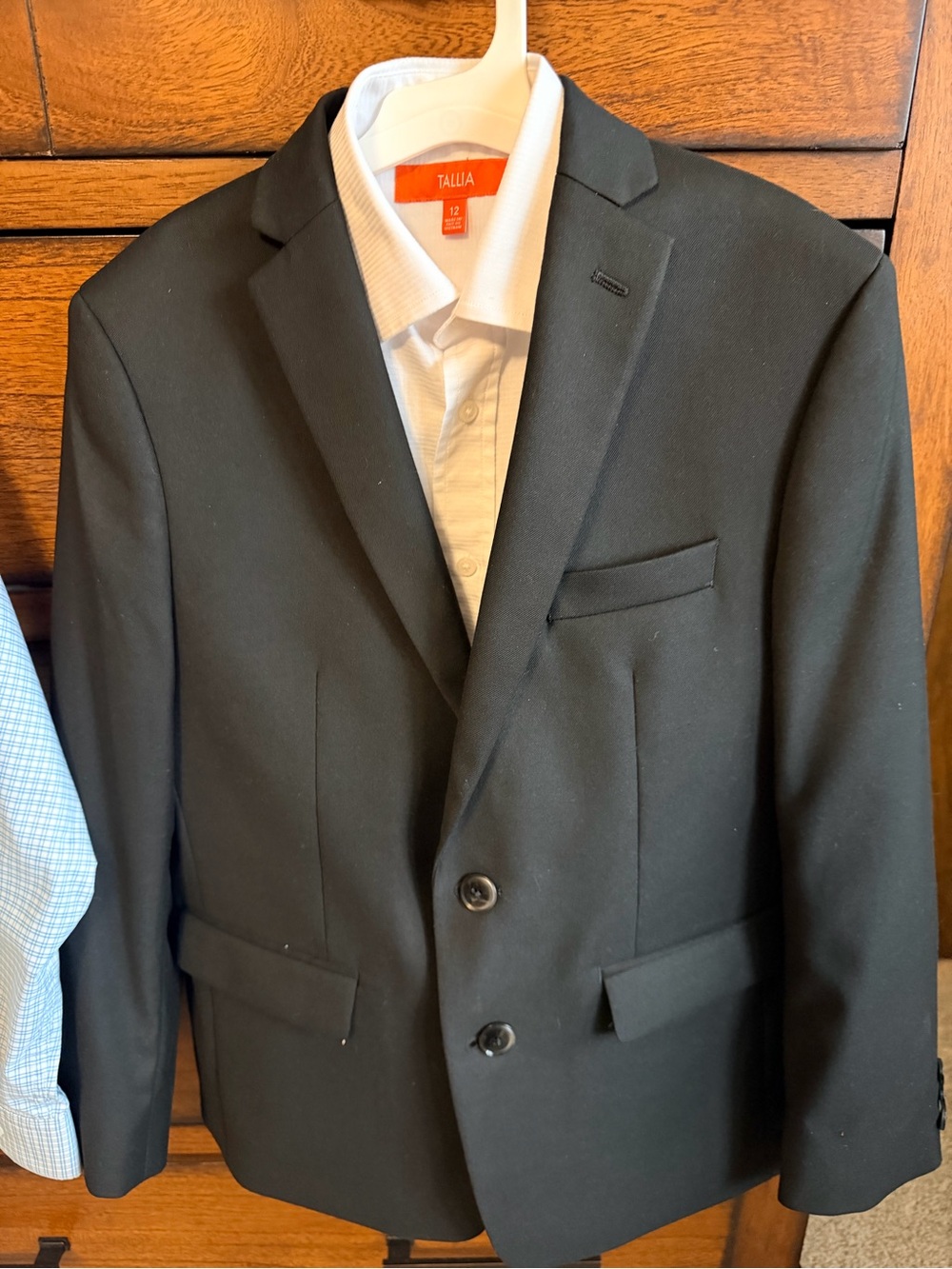 Boy’s TALLIA/Marc Anthony Two-Button Suit Jacket + two dress shirts